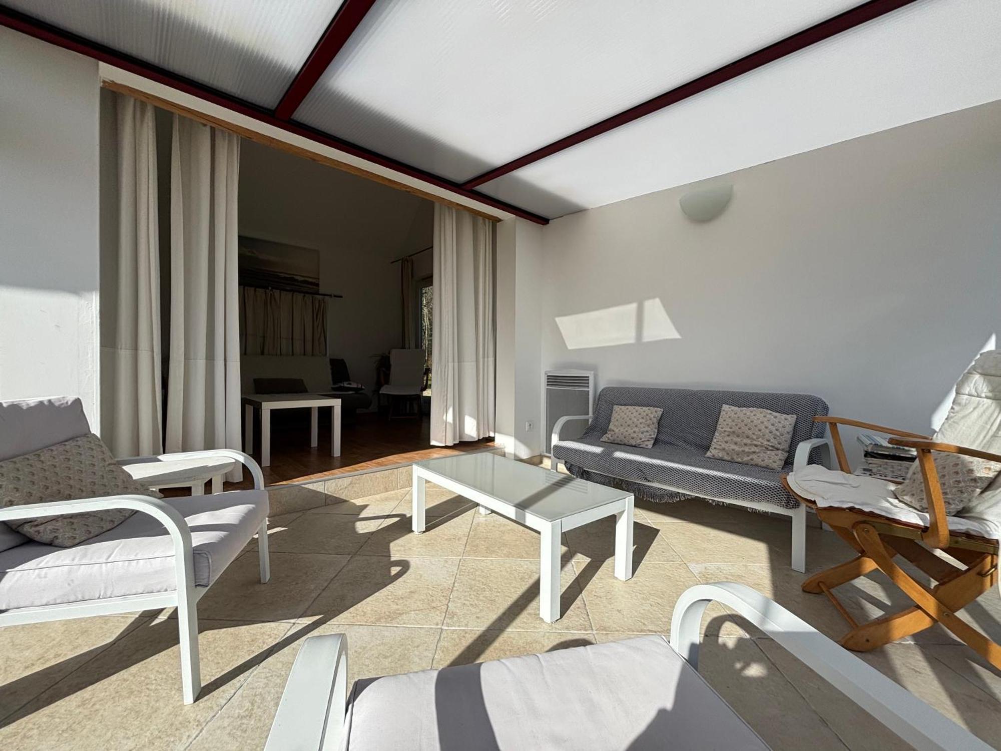 Maison De Campagne Lumineuse Spacieuse Dans Impasse Au Calme A Proximite D'Un Chateau Deux Verandas Grand Jardin Cabane Pour Velos, Pres Port En Bessin Et Bayeux, Proche Plages Du Debarquement Commes Exteriér fotografie